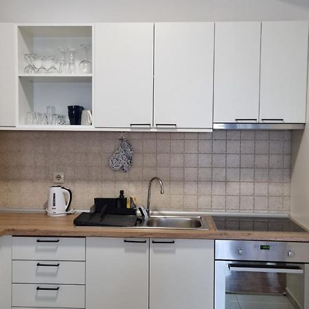 Grove Apartment + Free Parking Novi Sad Luaran gambar