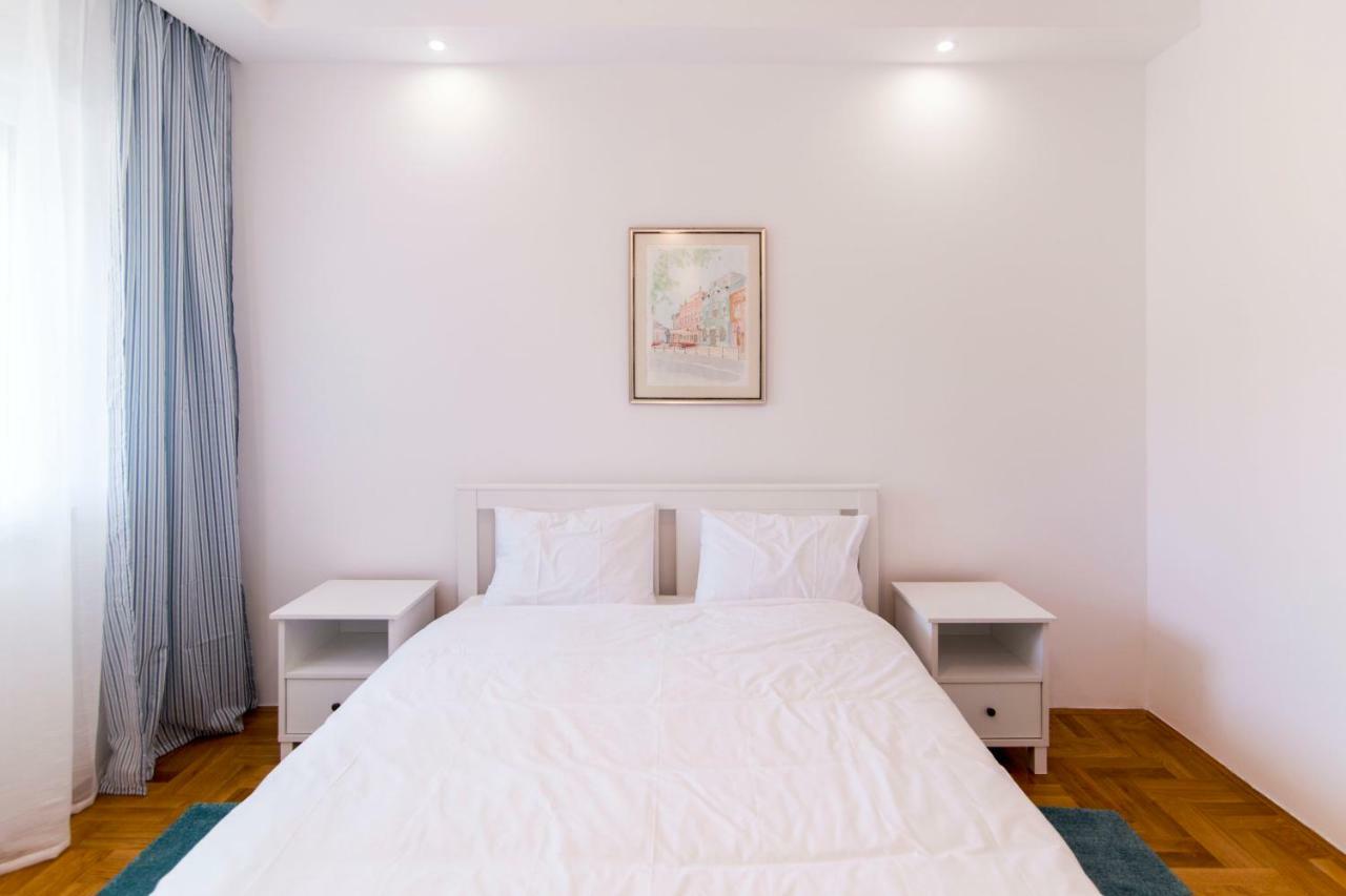 Grove Apartment + Free Parking Novi Sad Luaran gambar